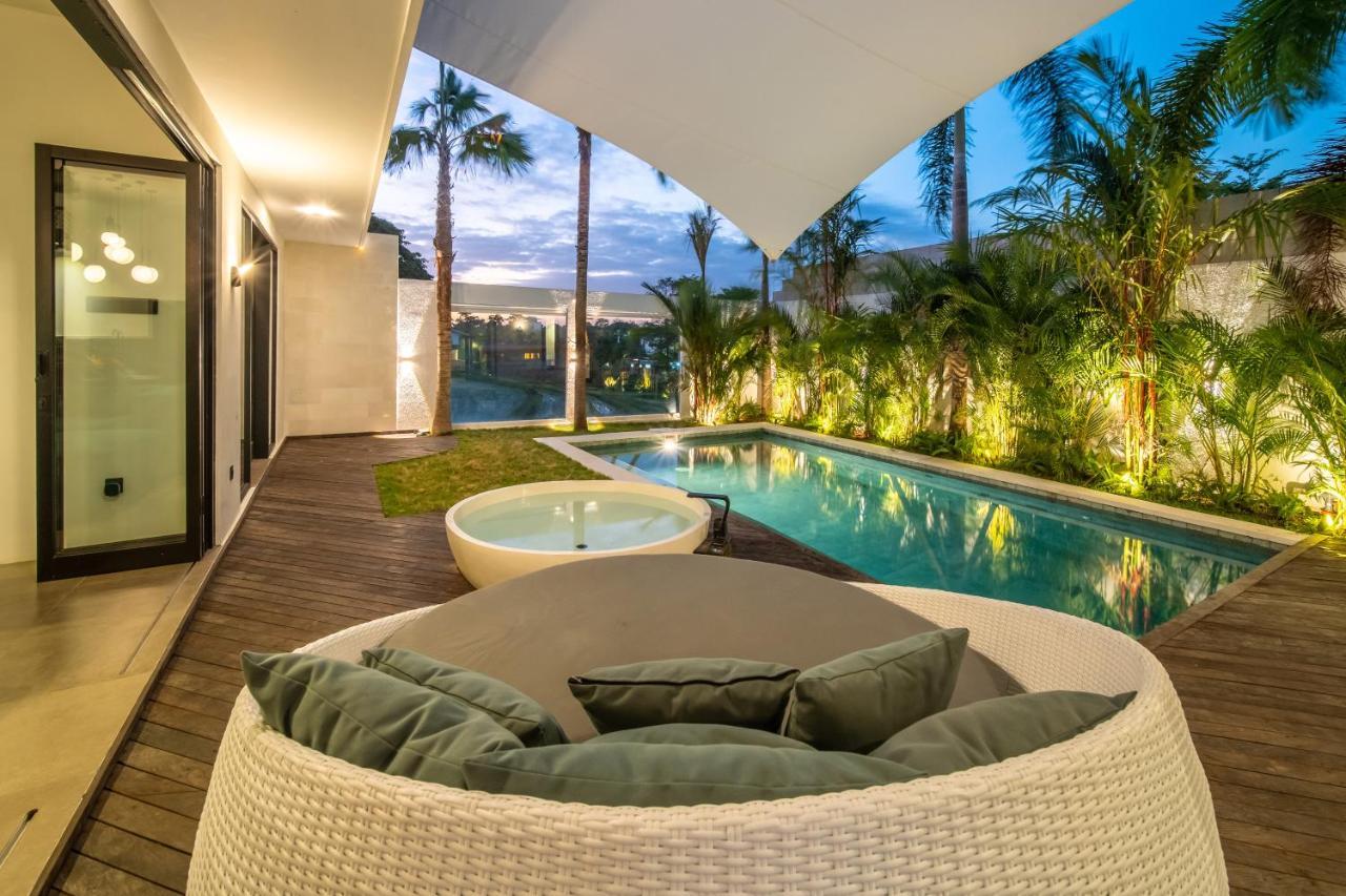 Rice Field View With Sauna Projector And Jacuzzi Unique Design ชังกู ภายนอก รูปภาพ